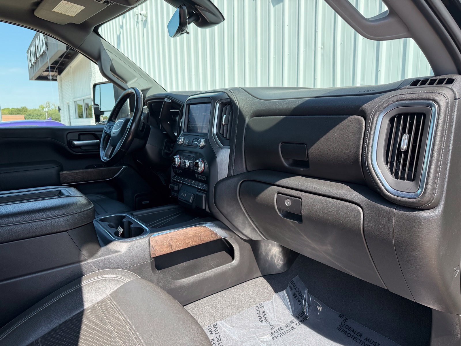 Used 2021 GMC Sierra 2500 Denali w/ Denali Ultimate Package AWD/4WD image 17