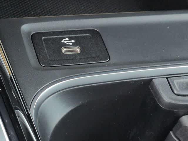New 2026 Mercedes-Benz GLB 250 4MATIC image 29