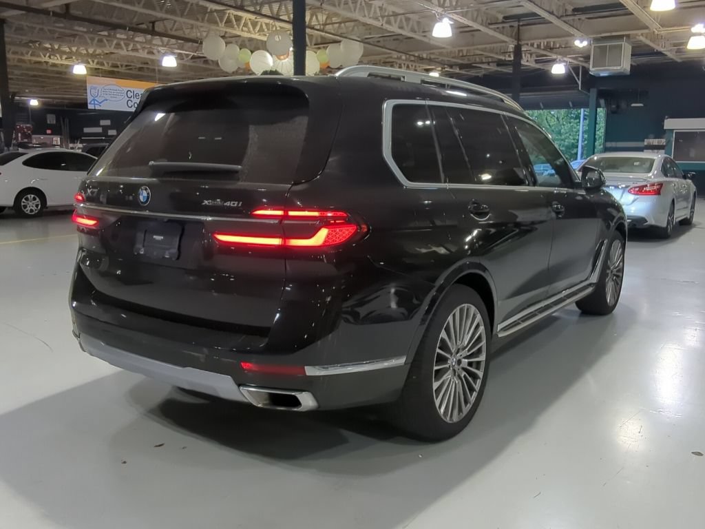 Certified 2024 BMW X7 xDrive40i w/ Premium Package AWD/4WD image 8
