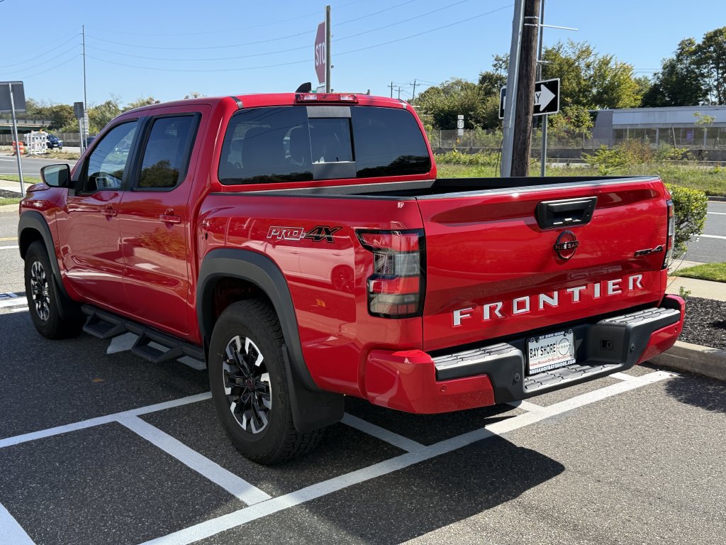 Certified 2024 Nissan Frontier PRO-4X w/ Technology Package AWD/4WD image 6