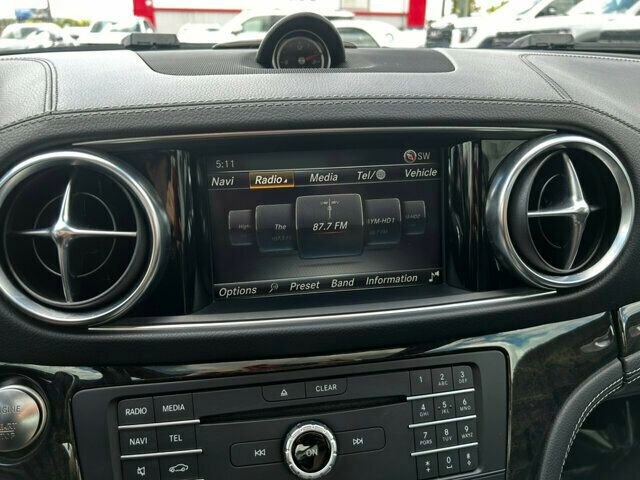 Used 2017 Mercedes-Benz SL 450 image 25