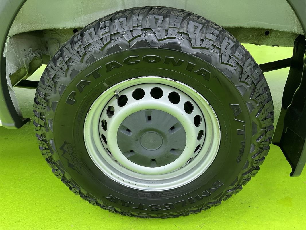 Used 2018 Freightliner Sprinter 2500 image 13