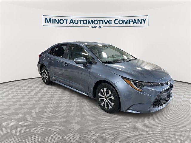 Used 2022 Toyota Corolla LE image 2