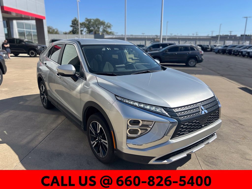 Used 2025 Mitsubishi Eclipse Cross SE AWD/4WD image 4