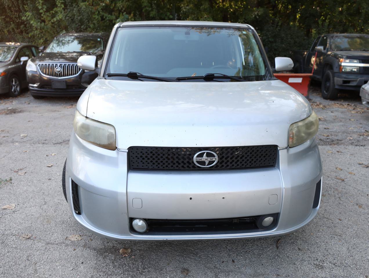 Used 2010 Scion xB FWD image 3