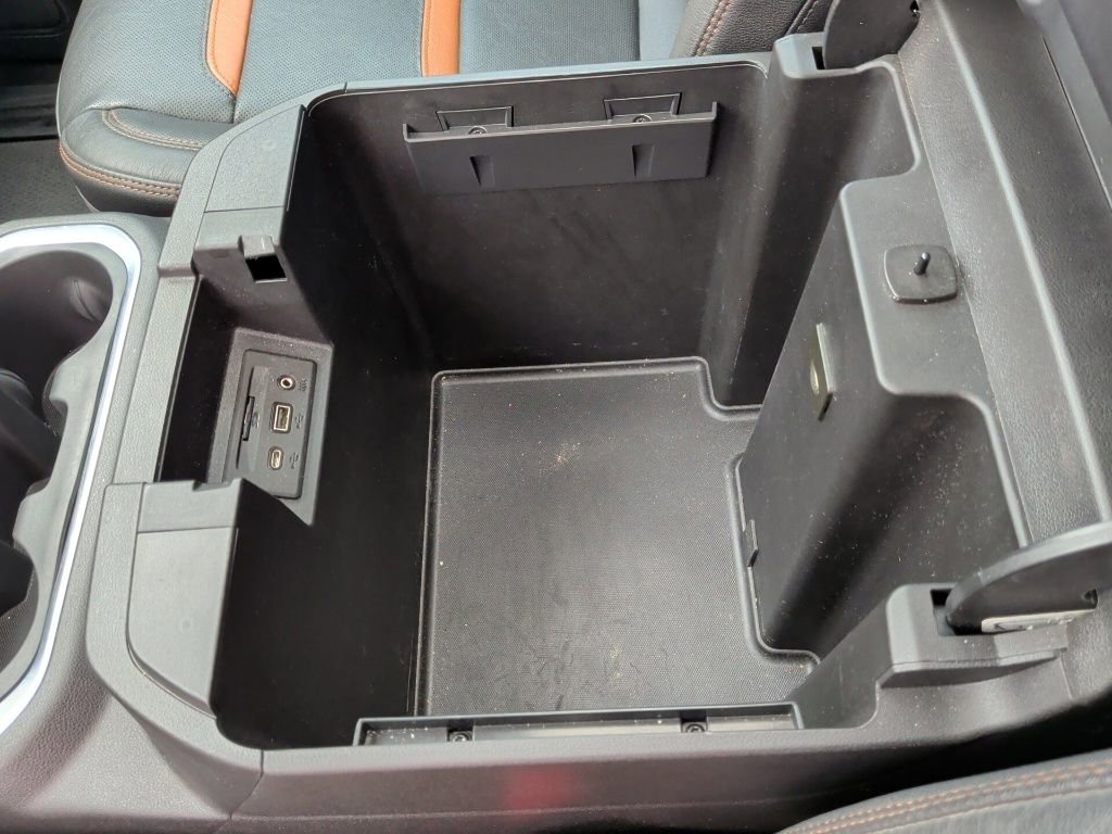 Used 2021 GMC Sierra 1500 AT4 w/ Technology Package image 37