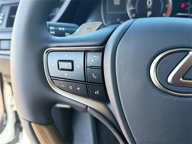New 2025 Lexus ES 350 Ultra Luxury image 36