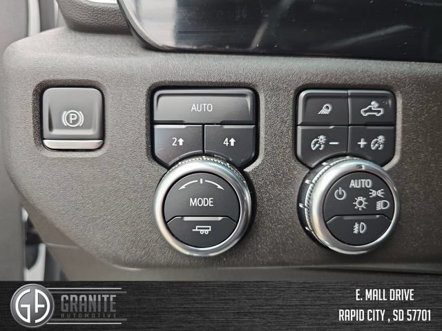 Used 2024 GMC Sierra 1500 SLT AWD/4WD image 31