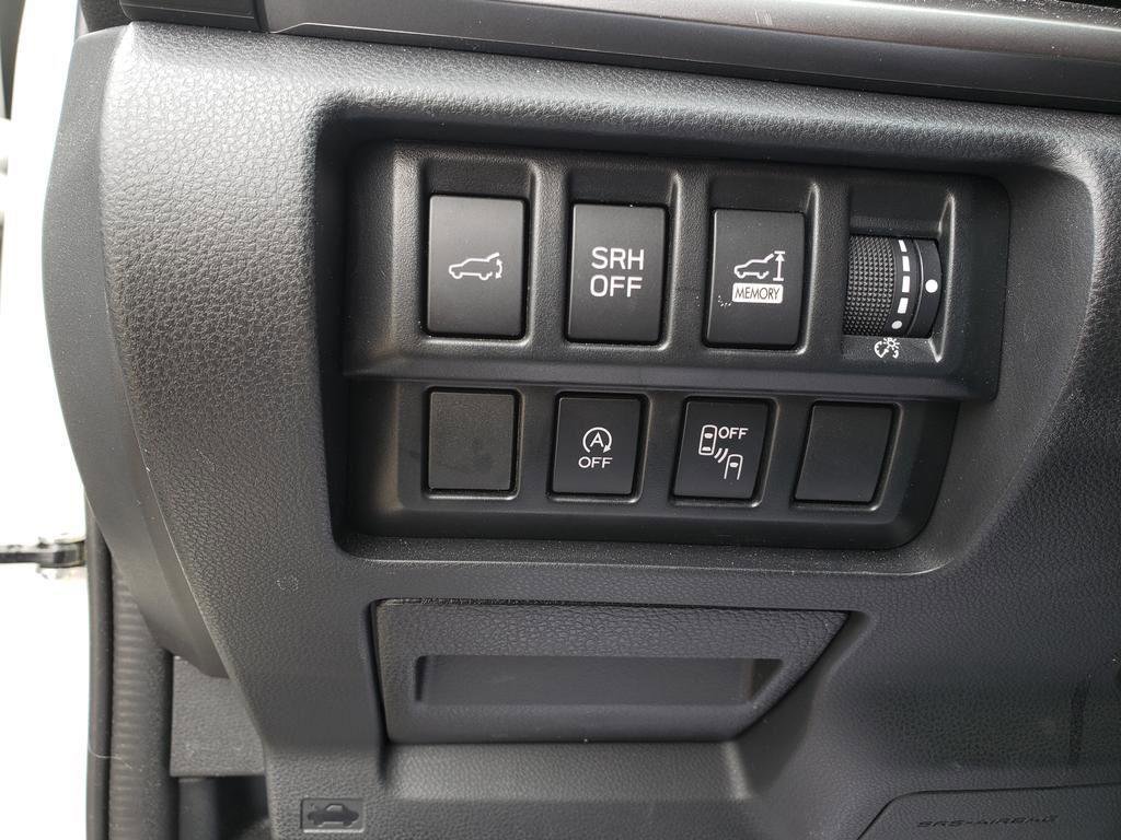 Used 2023 Subaru Forester Premium image 30