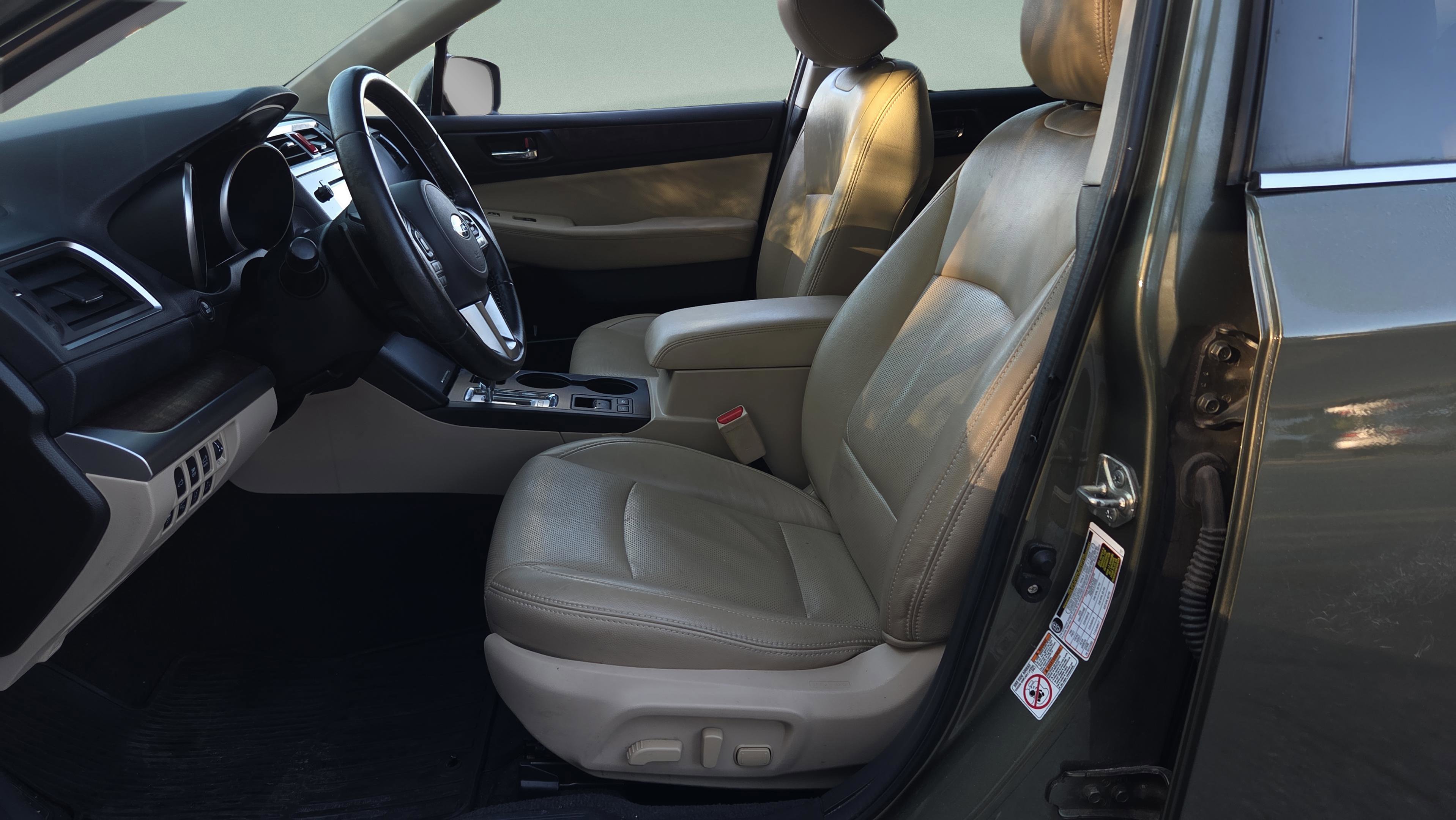 Used 2017 Subaru Outback 2.5i Limited image 10