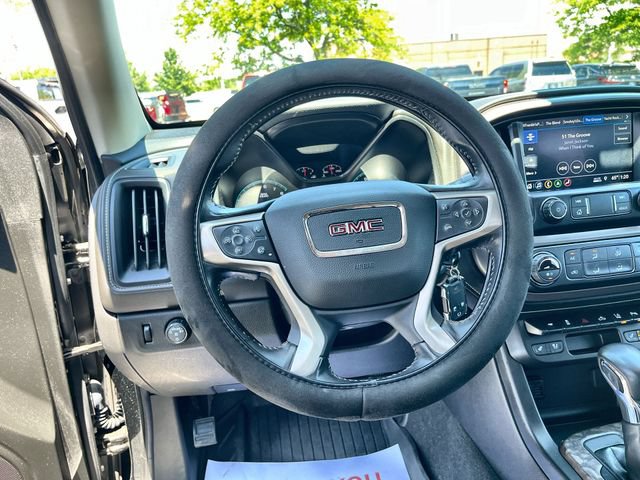 Used 2022 GMC Canyon Denali w/ Denali Black Edition Package AWD/4WD image 13