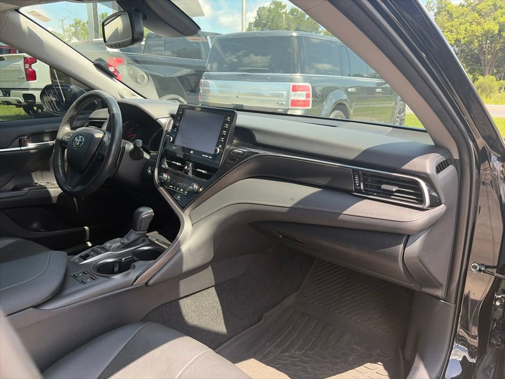 Used 2024 Toyota Camry XSE w/ Driver Assist Package FWD image 11