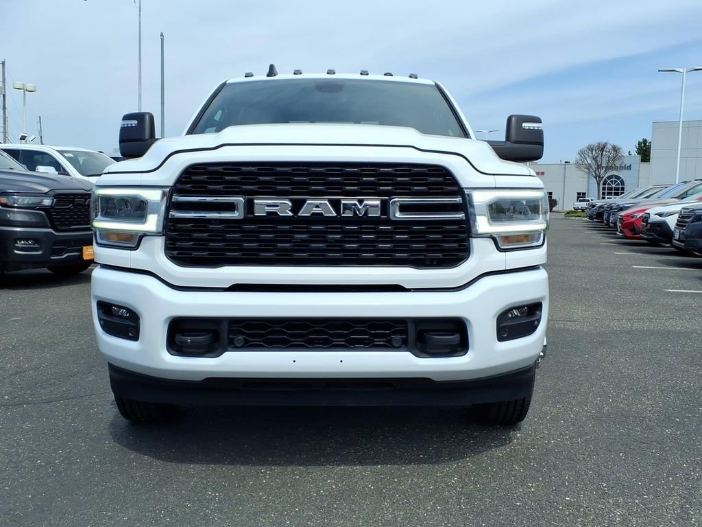 Used 2023 RAM 3500 Big Horn w/ Level 2 Equipment Group AWD/4WD image 2