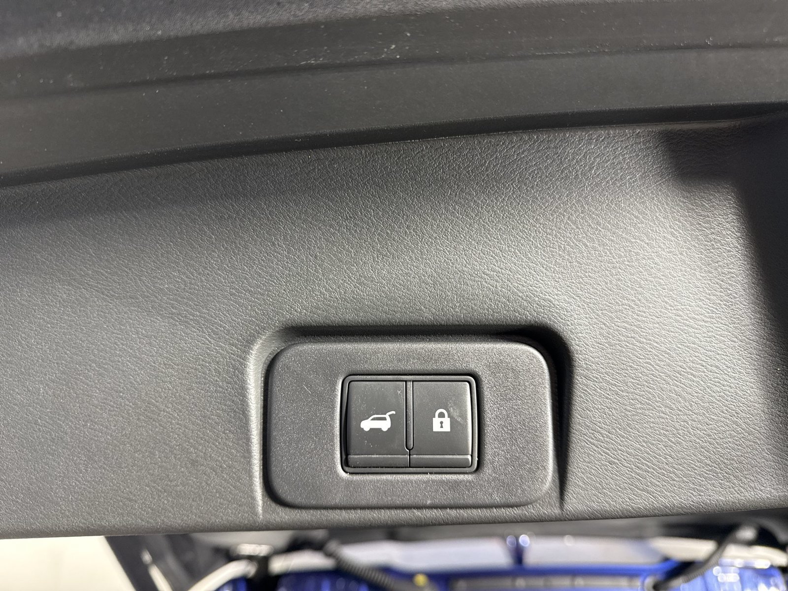 Used 2021 Nissan Rogue SV w/ Premium Package AWD/4WD image 34