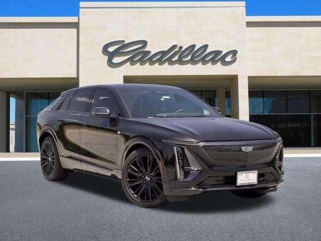 New 2026 Cadillac Lyriq Premium Sport w/ LPO, ONYX Package AWD/4WD image 2