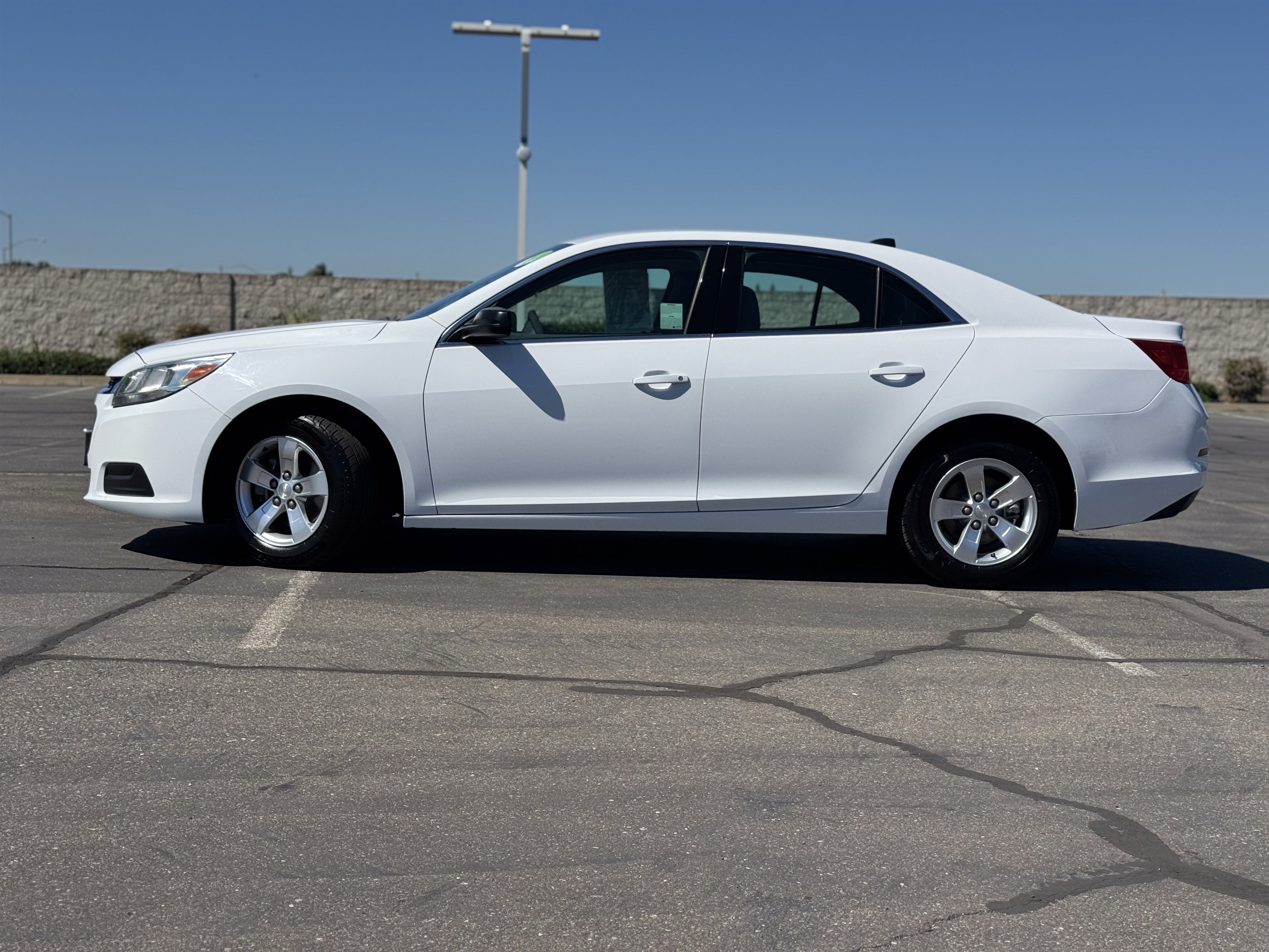 Certified 2014 Chevrolet Malibu LS FWD image 4