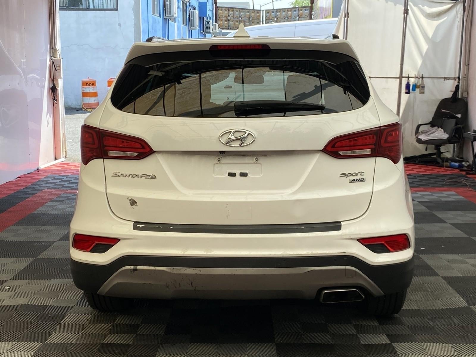 Used 2017 Hyundai Santa Fe Sport AWD/4WD image 5