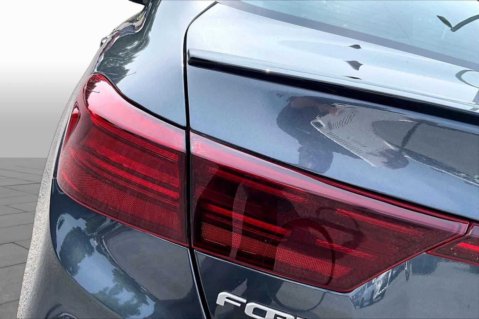 Used 2022 Kia Forte GT-Line w/ GT-Line Premium Package FWD image 29