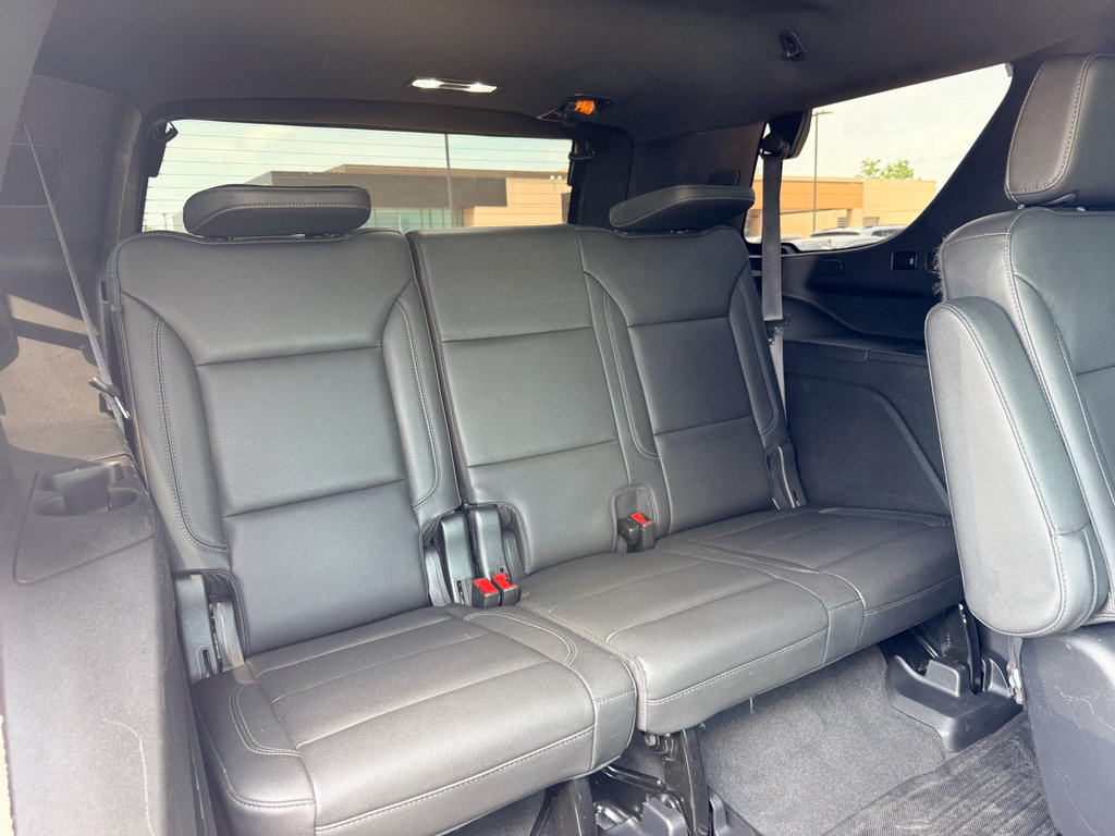Used 2022 Chevrolet Tahoe Z71 w/ Z71 Off-Road Package AWD/4WD image 30