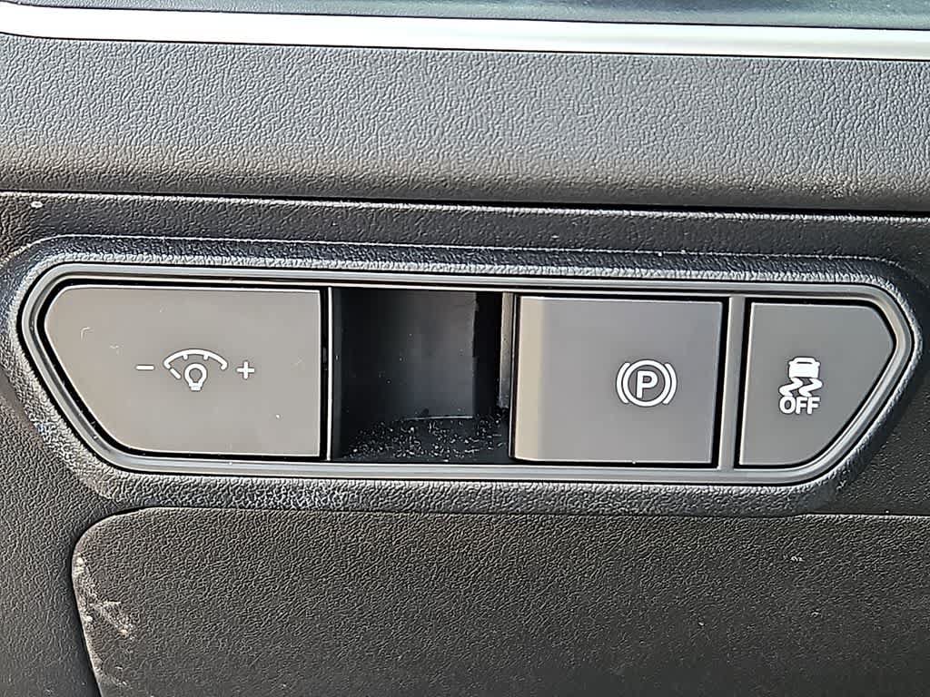 Used 2025 Kia K4 FWD image 23