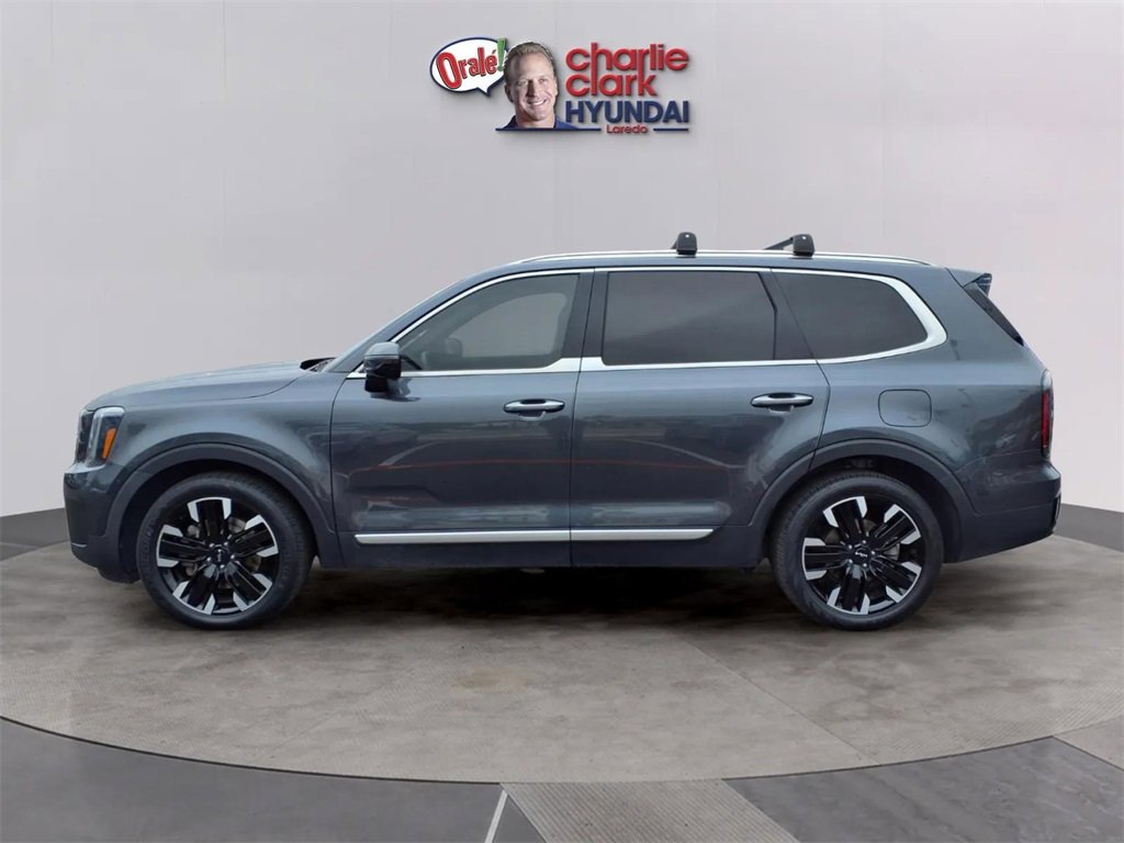 Used 2023 Kia Telluride SX image 2