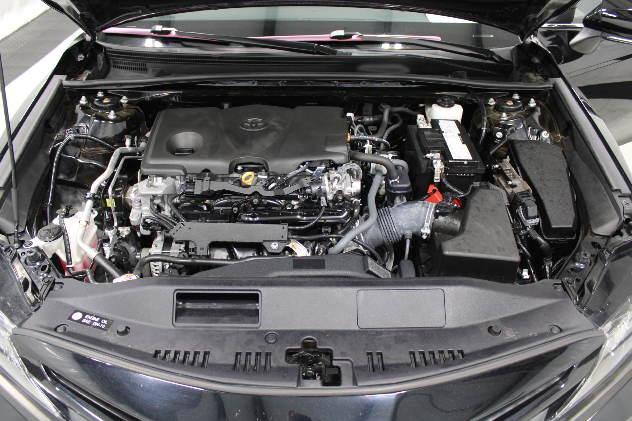 Used 2024 Toyota Camry SE FWD image 10