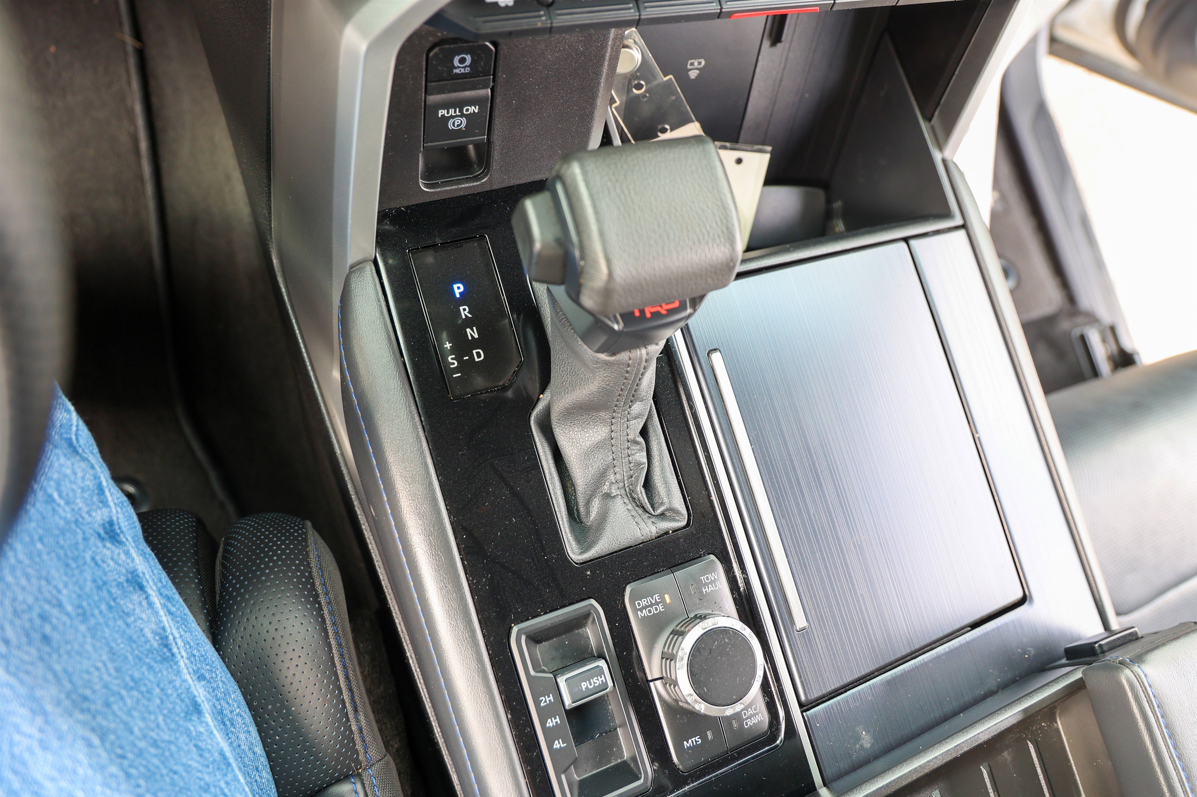 Used 2025 Toyota Tundra Platinum w/ TRD Off-Road Package image 30