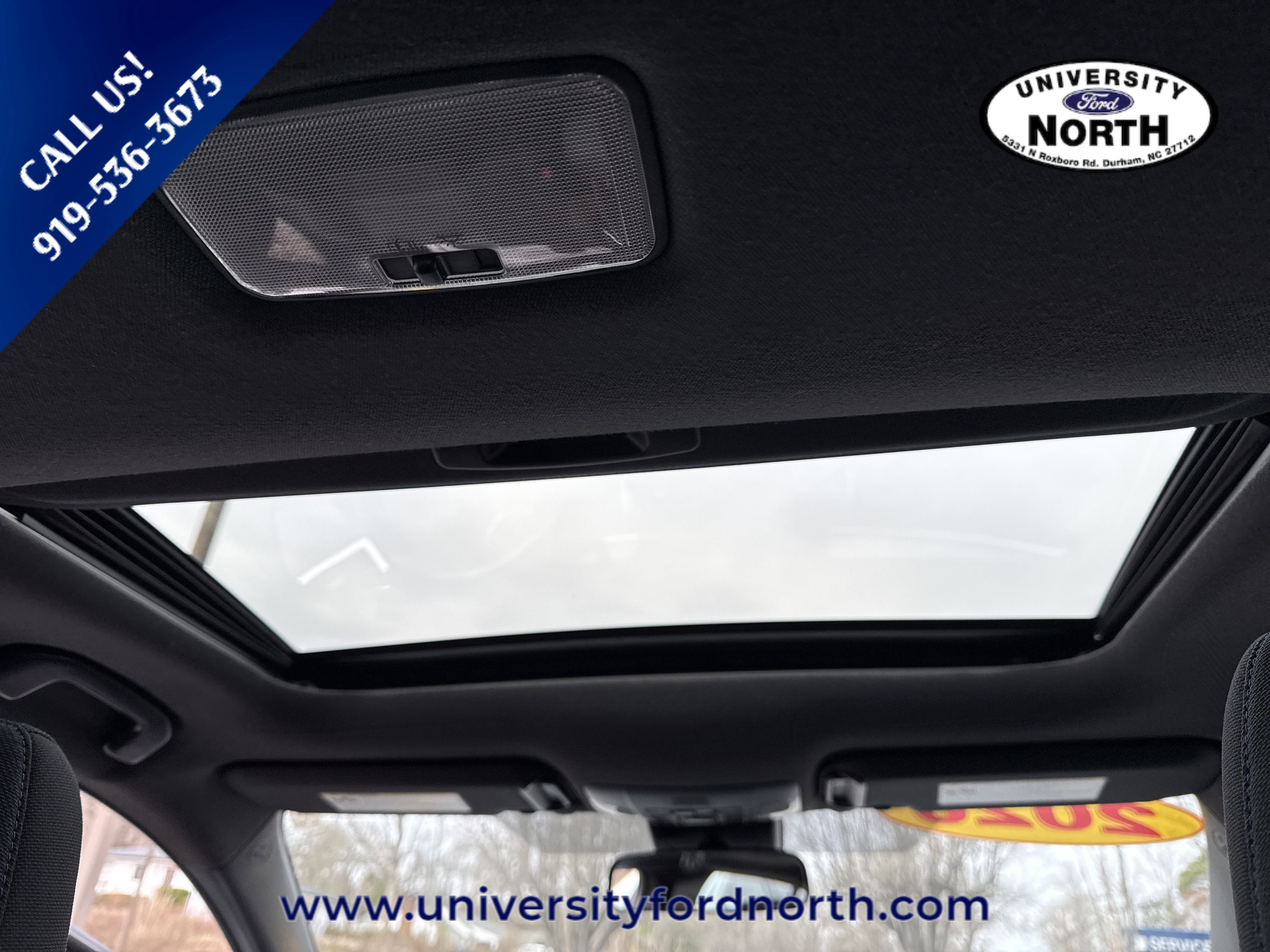 Used 2020 Toyota Corolla SE w/ Carpet Mat Package (TMS) image 36