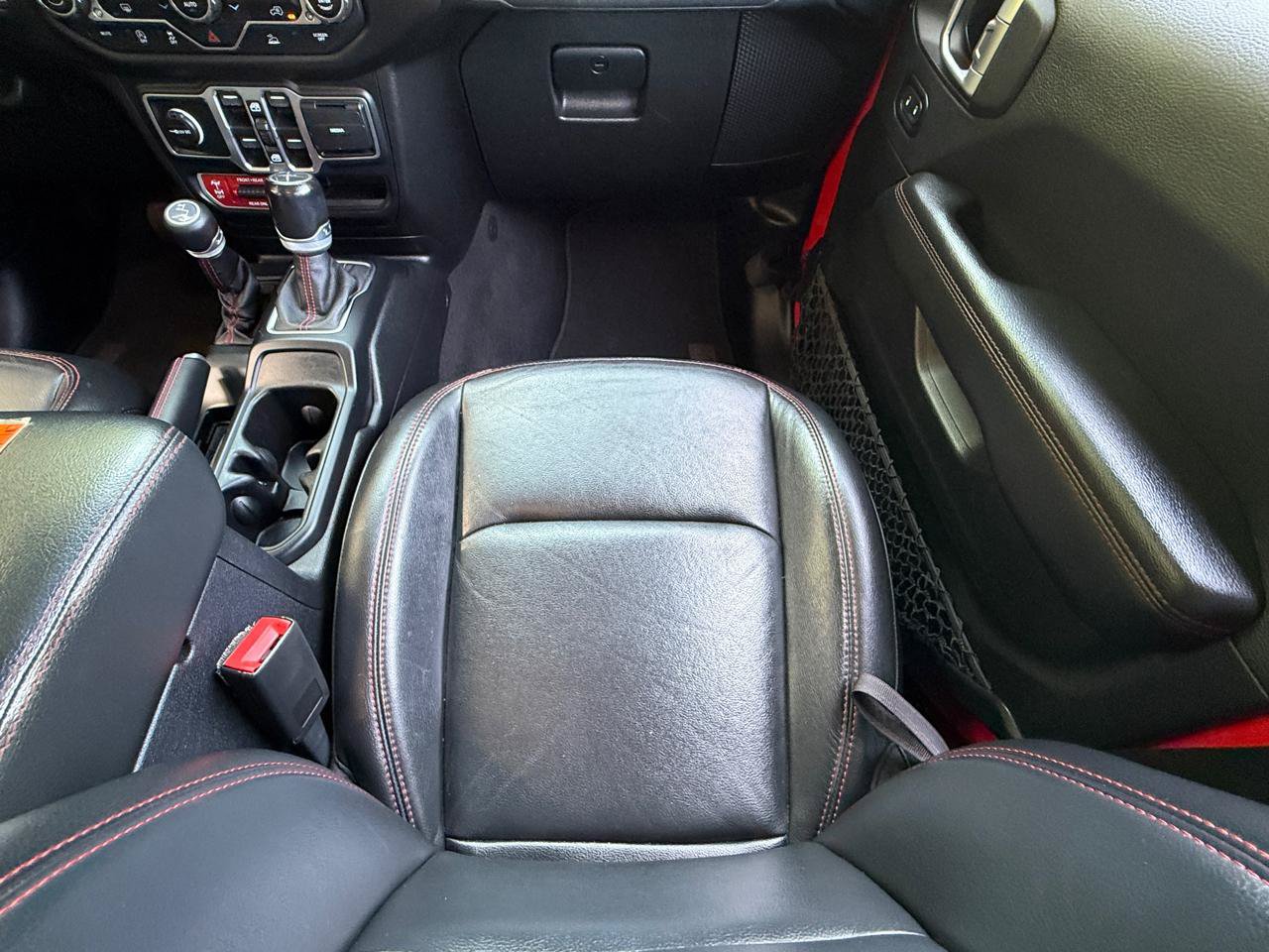 Used 2020 Jeep Gladiator Rubicon AWD/4WD image 35