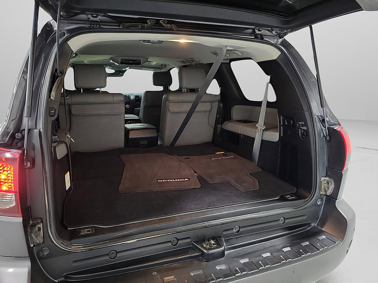 Certified 2021 Toyota Sequoia Platinum image 7