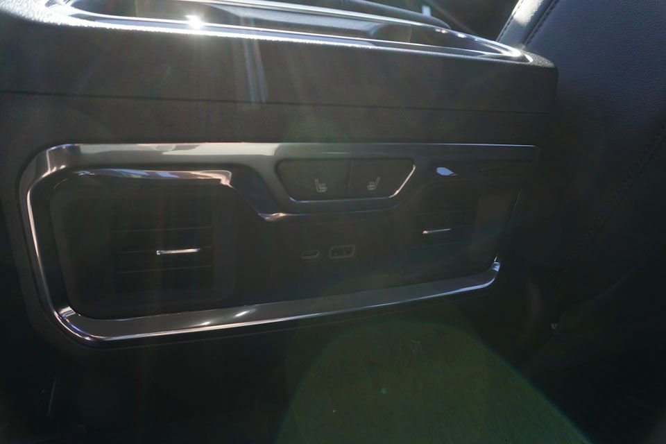 New 2025 Chevrolet Silverado 1500 LTZ w/ LTZ Premium Package image 13