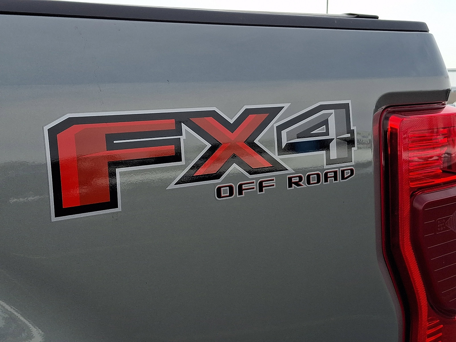 Used 2020 Ford F250 Lariat w/ Chrome Package image 33