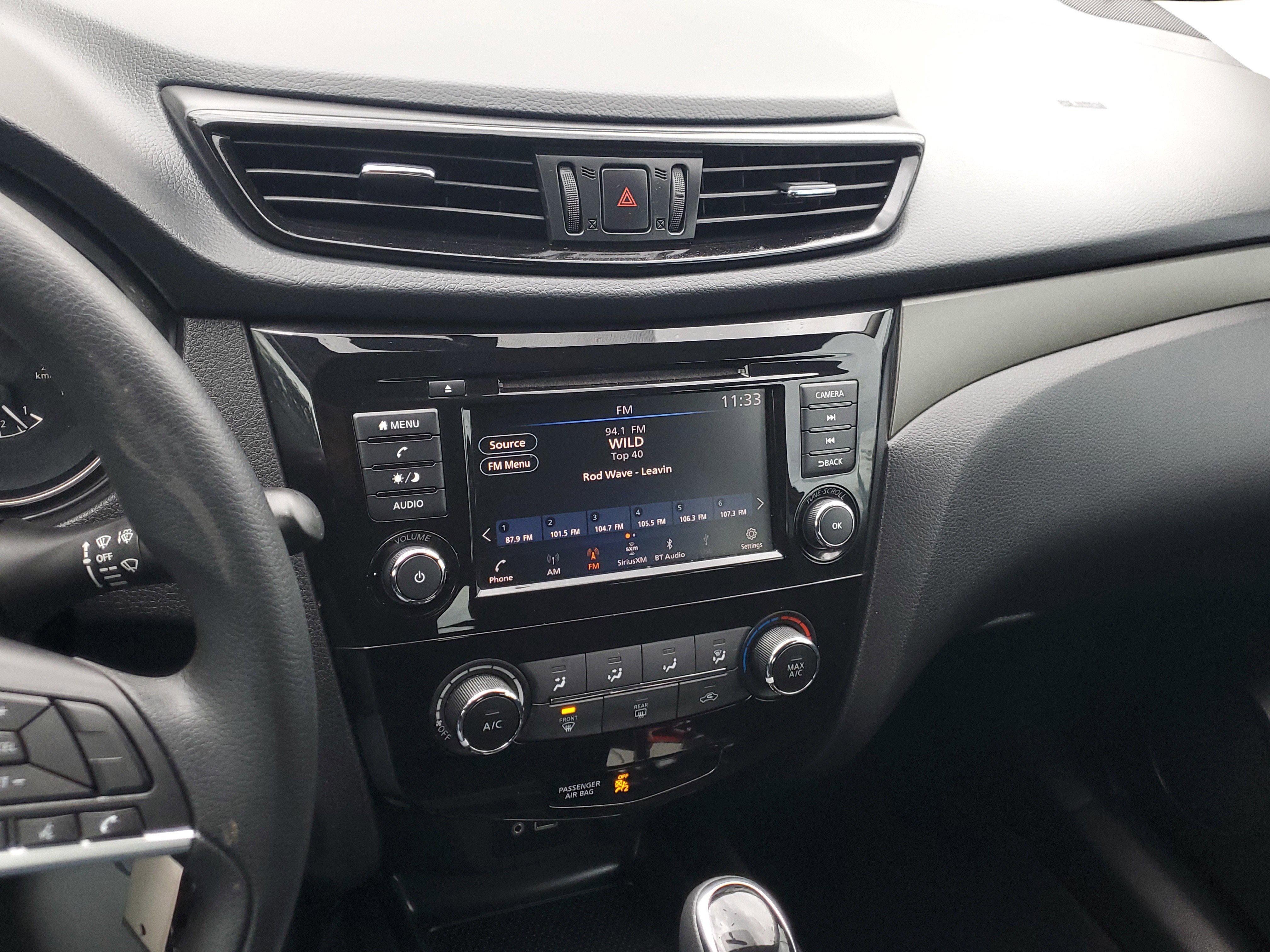 Used 2019 Nissan Rogue Sport S w/ Appearance Package image 24