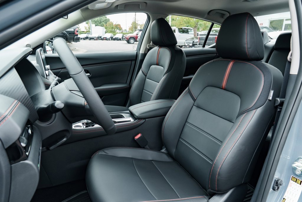 New 2025 Nissan Sentra SR w/ SR Premium Package image 21