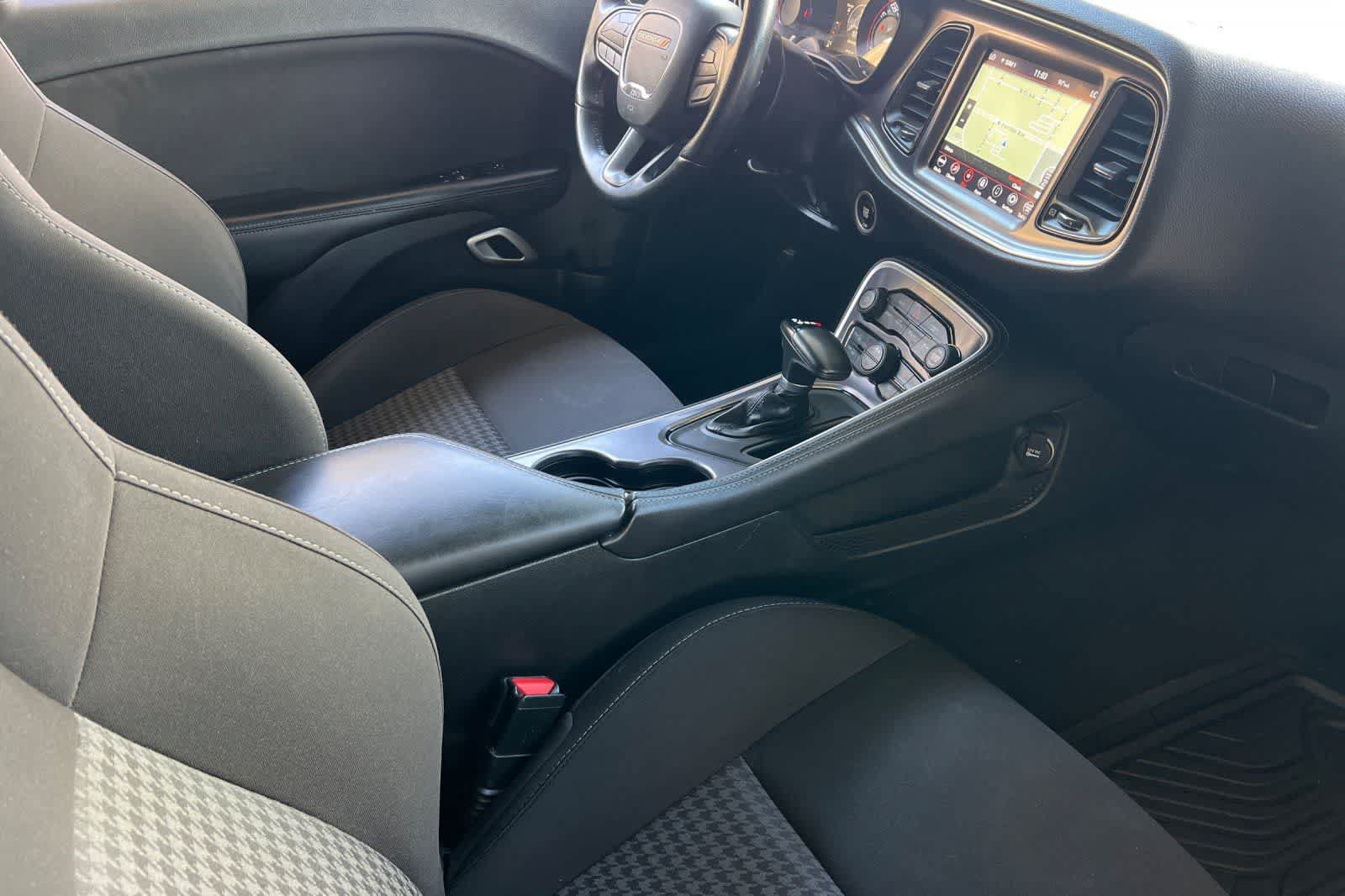 Used 2021 Dodge Challenger R/T w/ Driver Convenience Group RWD image 17