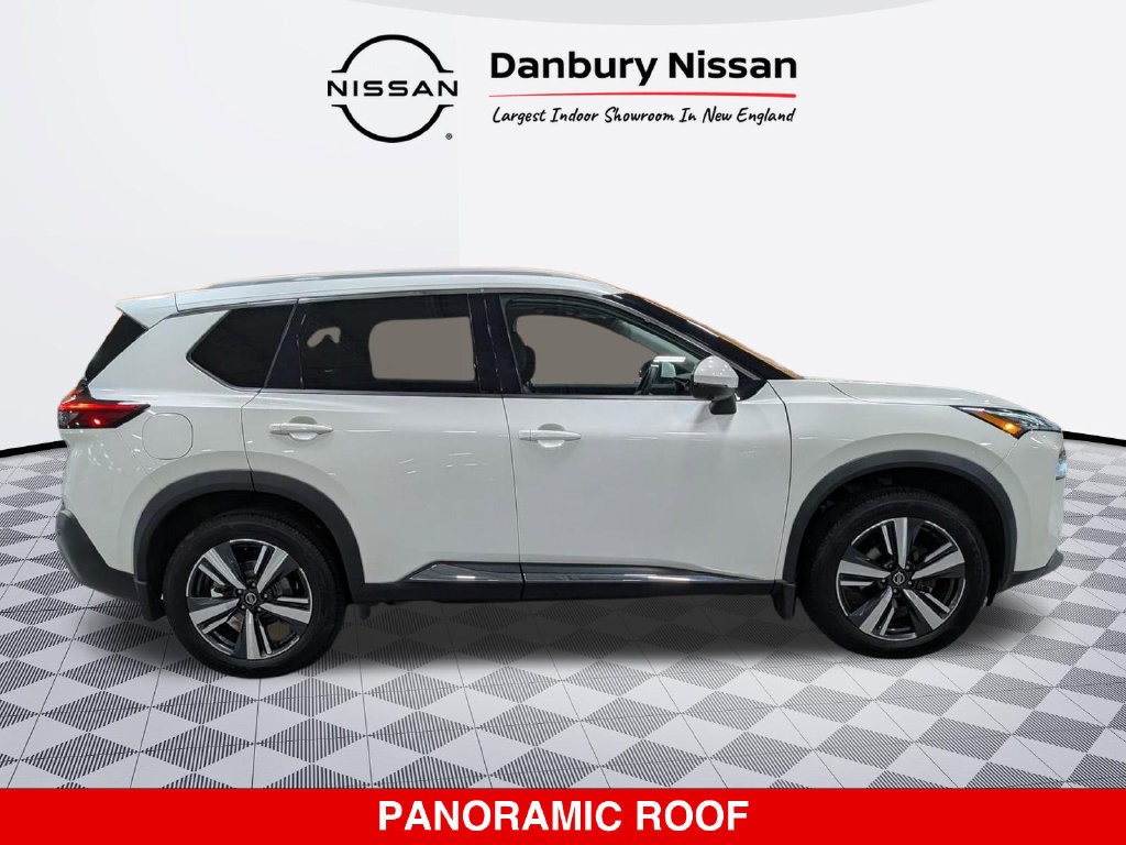 Used 2021 Nissan Rogue SL w/ Premium Package AWD/4WD image 2