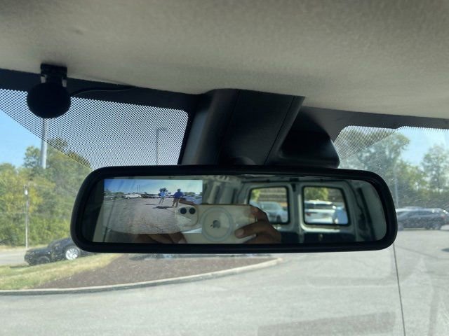 New 2025 GMC Savana 2500 Extended w/ Driver Convenience Package image 13