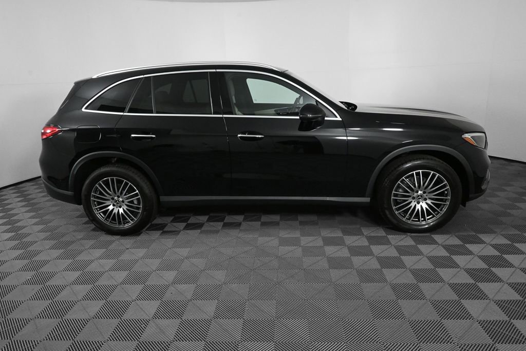 Certified 2024 Mercedes-Benz GLC 300 4MATIC image 25