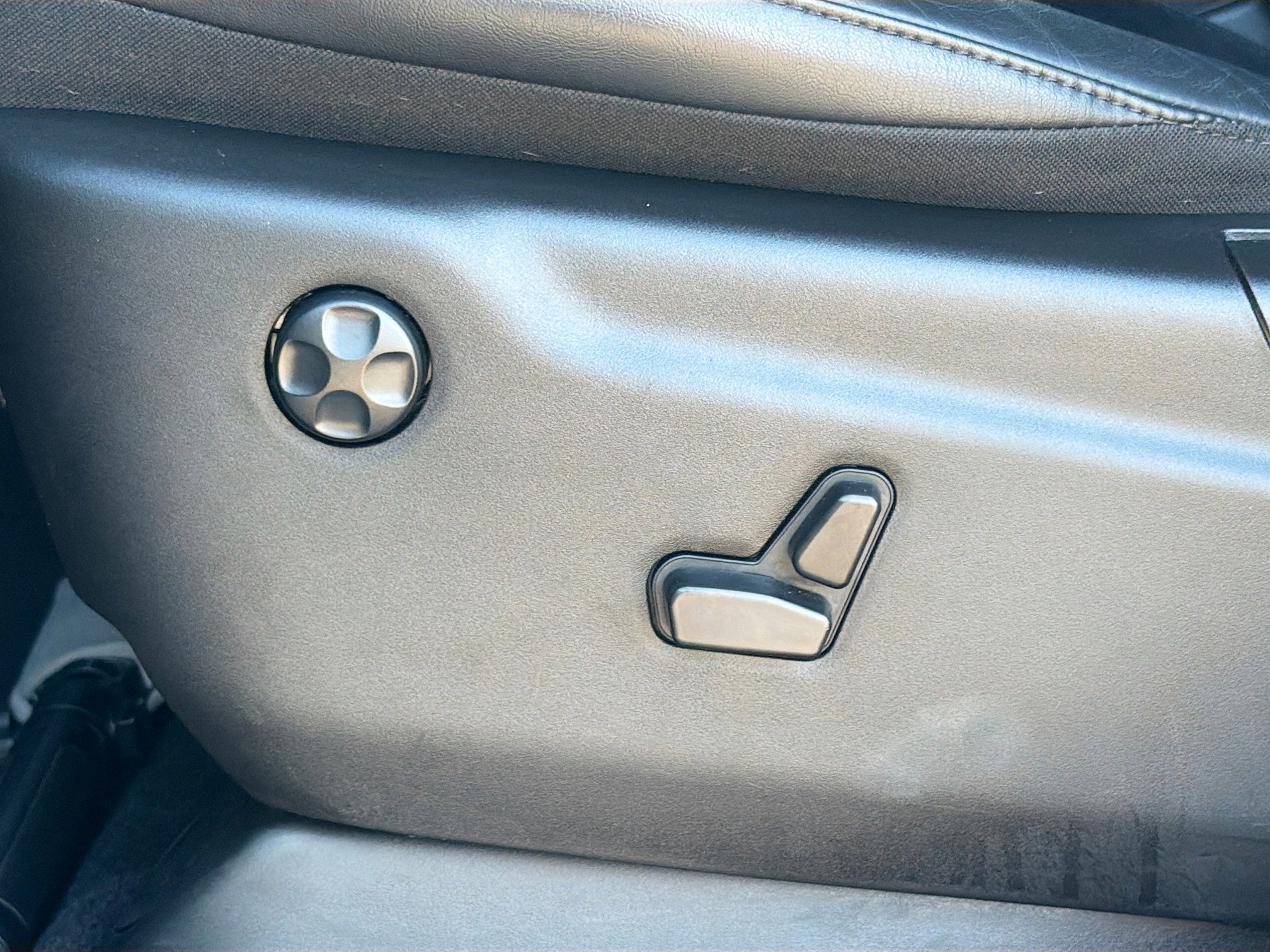 Used 2024 Dodge Durango SRT w/ Black Package image 26