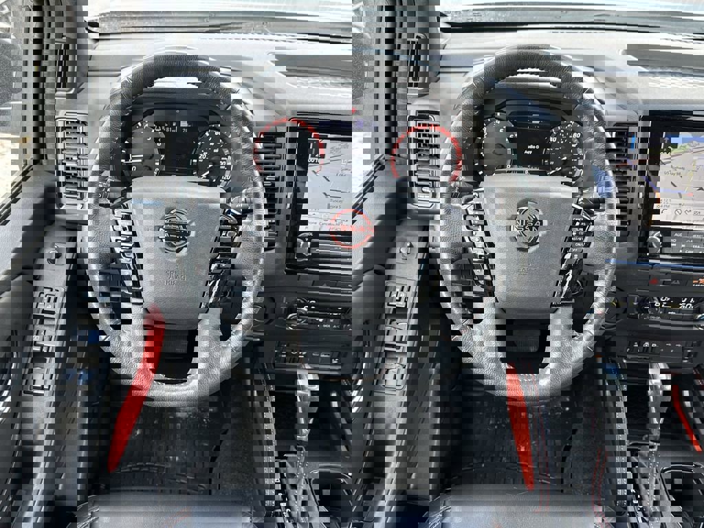 Used 2023 Nissan Frontier Pro-X w/ Pro-X Premium Package image 14