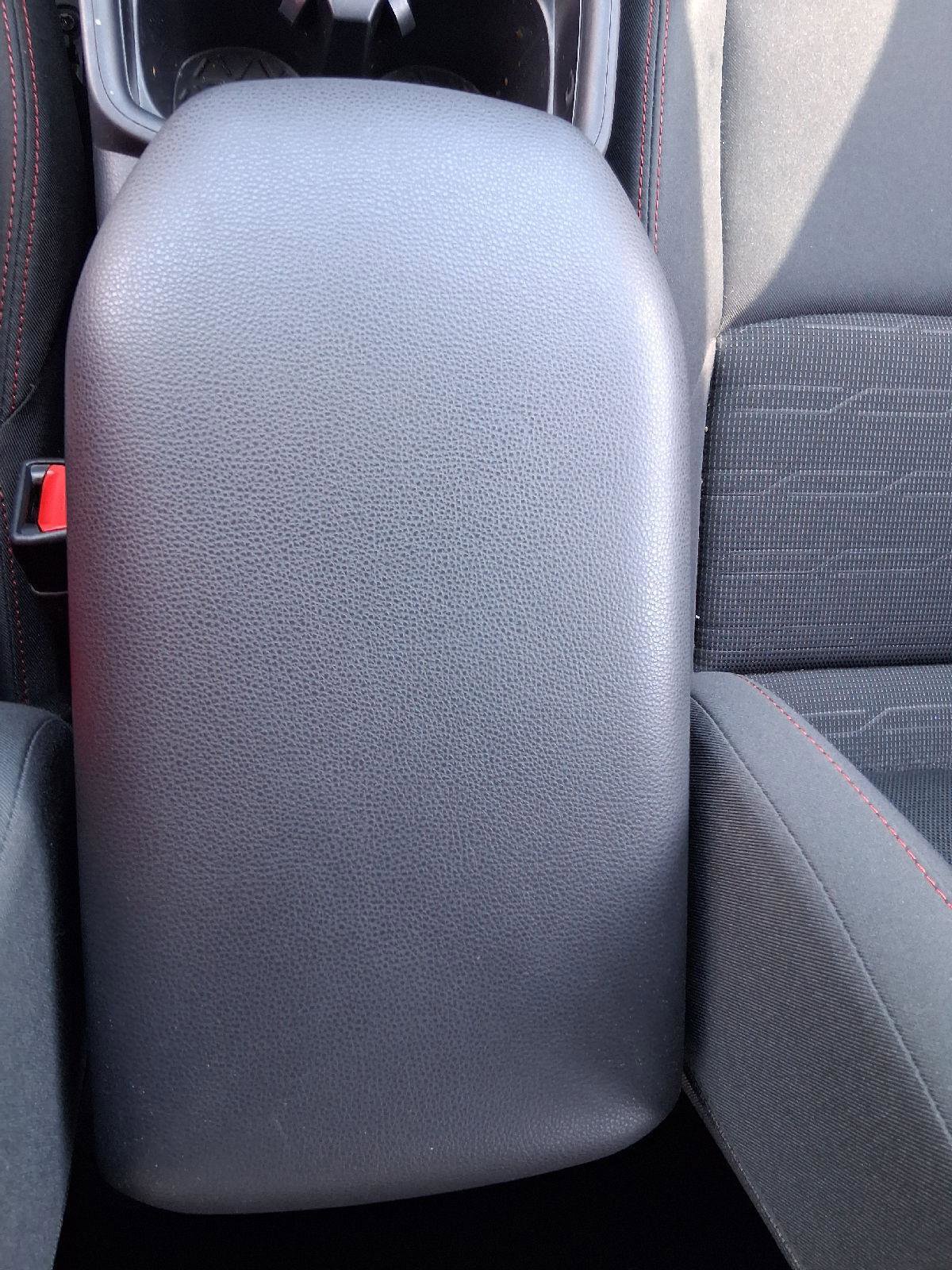Used 2021 Toyota RAV4 SE w/ Weather & Moonroof Package image 14
