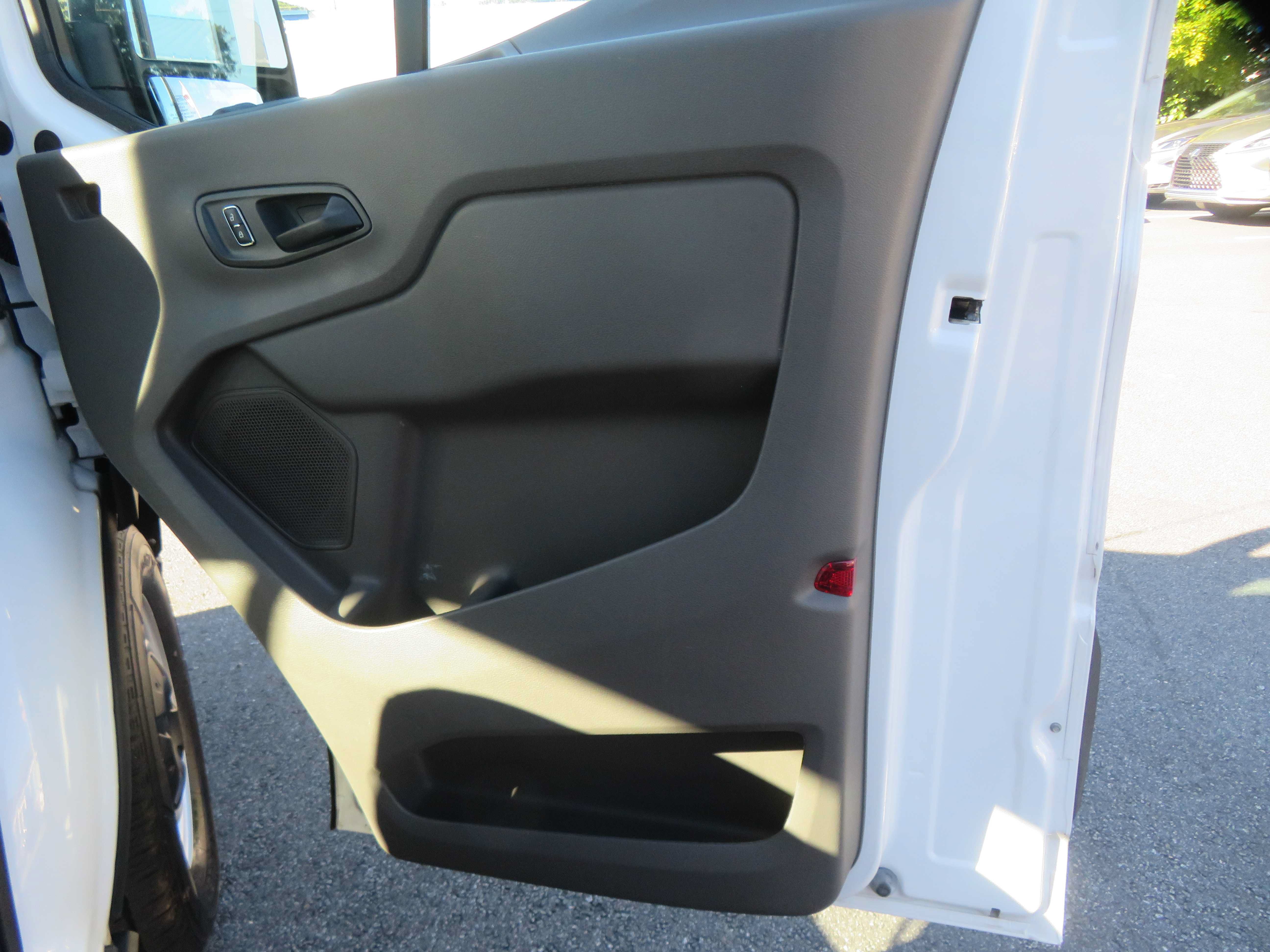 Used 2022 Ford Transit 350 XL RWD image 29