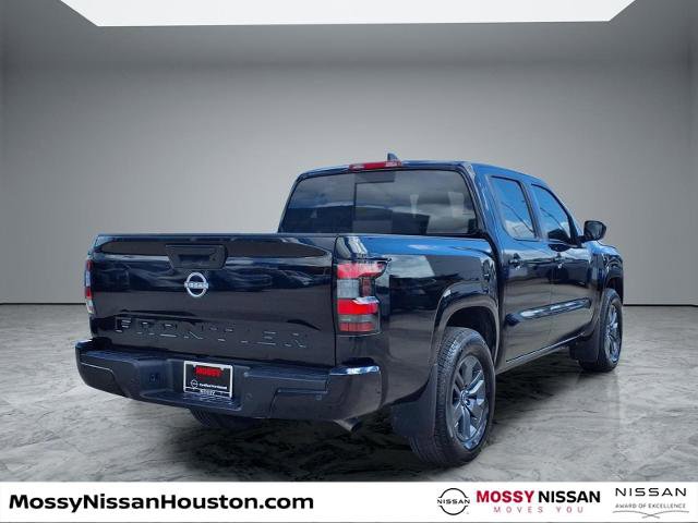 Certified 2025 Nissan Frontier SV image 7