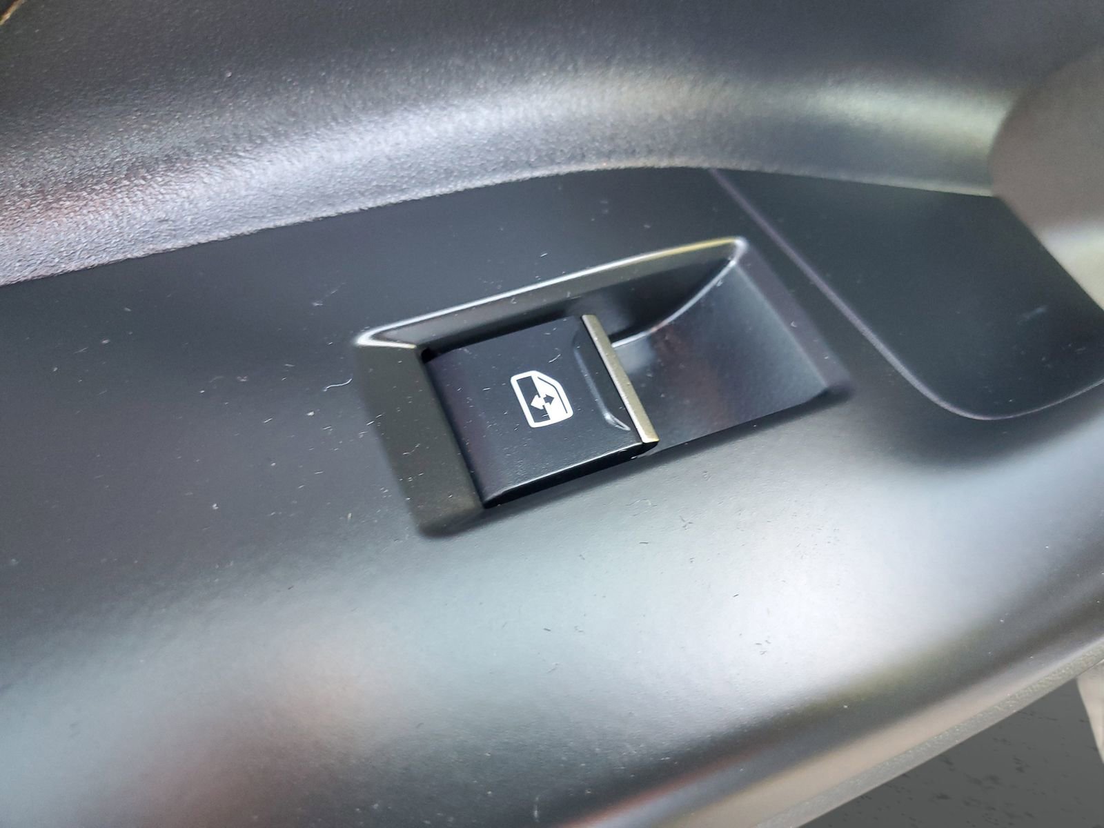 Used 2025 Audi A6 e-tron Premium w/ Ultra Package image 16