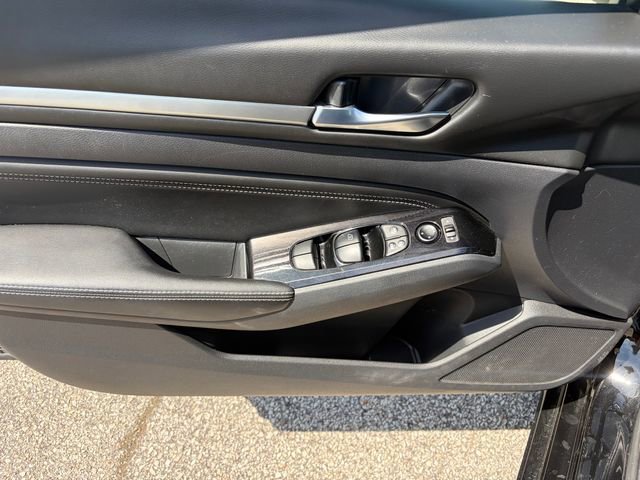 Used 2021 Nissan Altima 2.5 SV w/ SV Premium Package FWD image 27