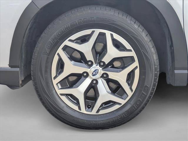 Used 2020 Subaru Forester Premium AWD/4WD image 24