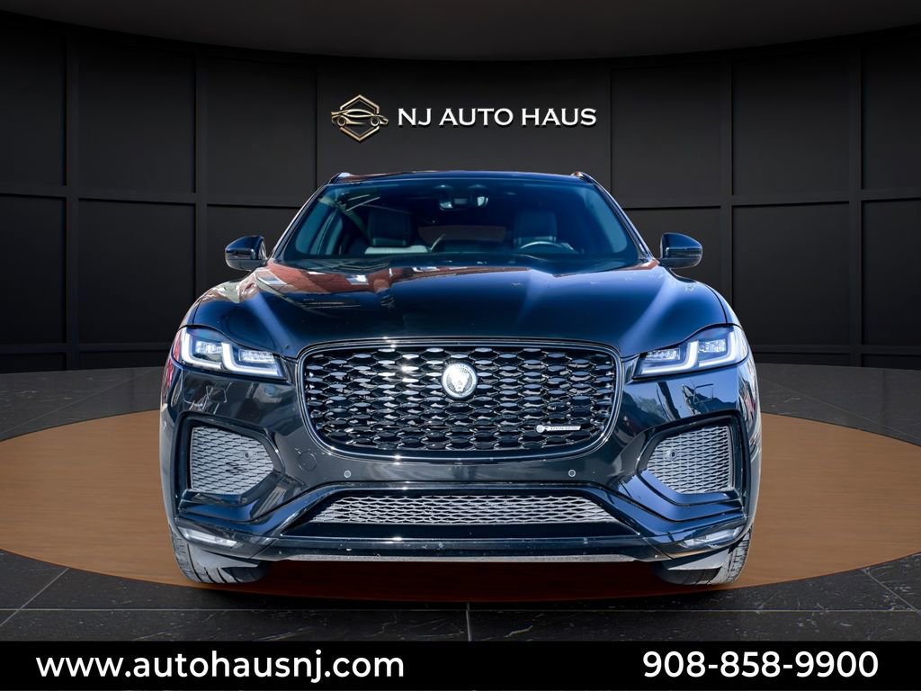 Used 2024 Jaguar F-PACE R-Dynamic S image 3