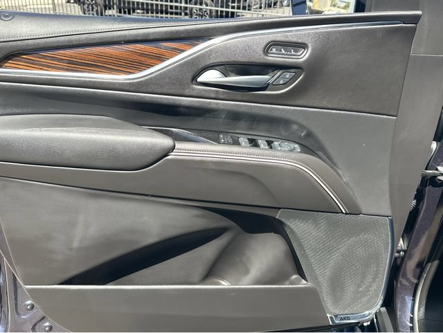 Certified 2024 Cadillac Escalade Premium Luxury w/ Performance Package AWD/4WD image 25