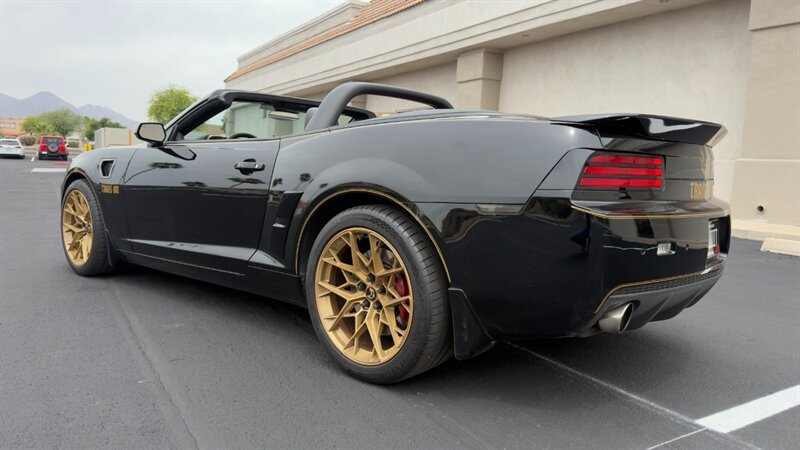 Used 2013 Chevrolet Camaro SS w/ RS Package RWD image 7