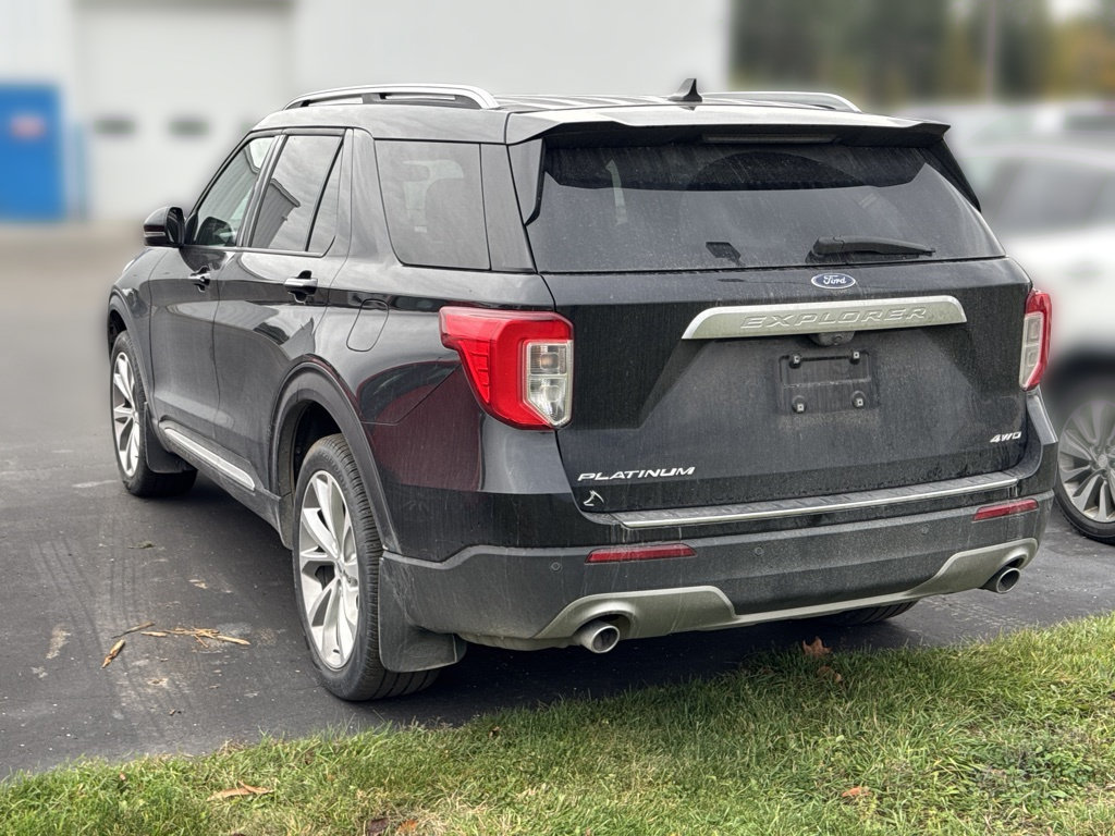 Used 2022 Ford Explorer Platinum w/ Technology Package AWD/4WD image 9